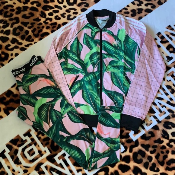 يعلم لؤلؤة الشوك adidas palm leaf 